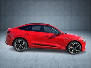 Audi e-tron Sportback S line 55 qu. N-Sicht HUD 21