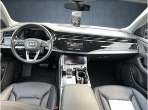 Audi Q8 SUV 55 TFSI qu. tiptr. Luft 20 FLA 360 ACC