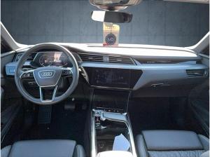 Audi e-tron Sportback S line 55 qu. N-Sicht HUD 21