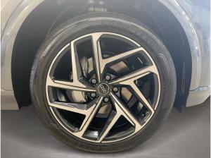 Audi e-tron Q6 Sportback S line businessperformance