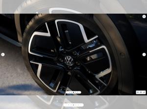 Volkswagen T-Roc R-Line 1.5 l eTSI DSG AHK