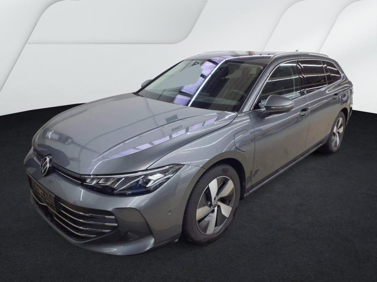 Volkswagen Passat Variant Business 1.5 TSI eHybrid DSG - ACC AHK REAR VIEW NAVI LED SHZ PDC ZV