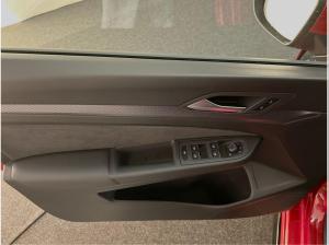 Volkswagen Golf VIII 1.5 TSI R-Line CarPlay ACC LED RFK PDC