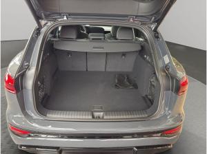 Audi SQ6 e-tron SUV edition one grey e-tron