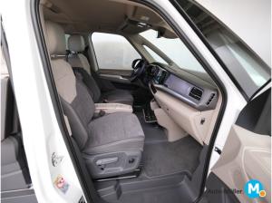 Volkswagen Multivan Edition TDI kÜ AHK Tisch Vis-a-Vis Kame