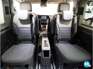 Volkswagen Multivan Edition TDI kÜ AHK Tisch Vis-a-Vis Kame