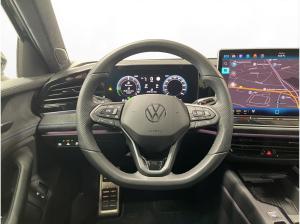 Volkswagen Passat Variant 1.5 eHybrid R-Line AHK Pano LM 19" Leder ACC