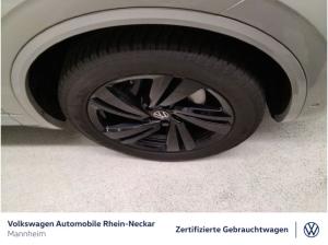 Volkswagen Touareg 3.0 TDI R-Line 4Motion Navi Standheizung Pano uvm