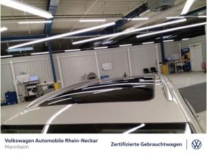 Volkswagen Touareg 3.0 TDI R-Line 4Motion Navi Standheizung Pano uvm