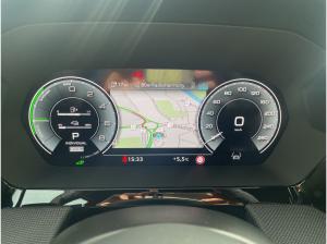 Audi A3 SB 45 TFSI e S line Matrix SONOS AHK HuD Kam.