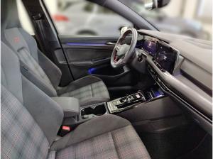 Volkswagen Golf VIII 2.0 TSI DSG GTI Navi LEDPlus DAB+ FrontAssist