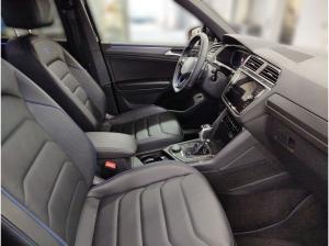 Volkswagen Tiguan 2.0 TSI DSG 4M. R Black Style Leder Harman Kardon IQ.Light DAB+