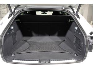 Audi A5 Avant e-hybrid quattro S line AHK Tech+