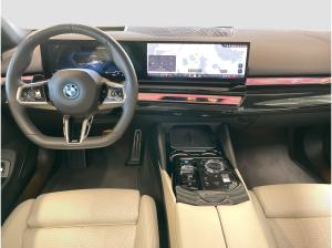 BMW i5 eDrive40 Wint. & So.räder Touring M Sport Driv.Assist.Prof