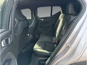 Volvo XC40 B3 Core+7.500€ Preisvorteil+360°+Ganzjahresbereifung+Winter