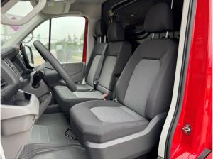 Volkswagen Crafter Kasten 35 2.0 TDI mittellang Hochdach 5-J-GAR AHK KAMERA PARKLENK PDC SHZ KLIMA