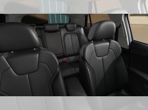 Audi Q2 40 TFSI quattro Advanced S-TRONIC + LED + NAV PLUS + SHZ + RÜFA + PDC + MUFU + FSE