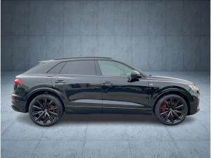 Audi Q8 SUV S line business TFSI e qu tiptr. 23 Laser