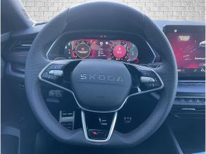 Skoda Octavia Combi RS DSG/DCC/AHK/Stdhz/Panodach/Anschlussgarantie
