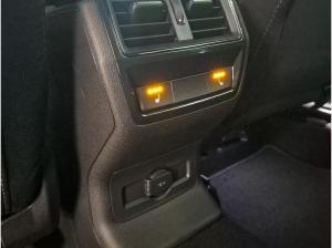 Skoda Karoq Sportline Fahrass+ AHK 19" Navi Kam Komfort