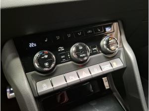 Skoda Karoq Sportline Fahrass+ AHK 19" Navi Kam Komfort