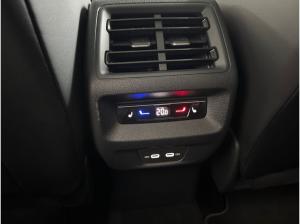 Volkswagen Tiguan R-Line 1.5TSI eHybrid +AHK+LEDER+