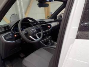 Audi Q3 SUV advanced 35TFSI S-tronic +KAMERA+ACC+