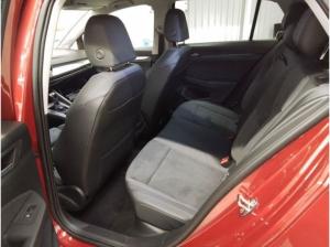 Volkswagen Golf VIII inkl. Garantie Head up 8-fach Bereift