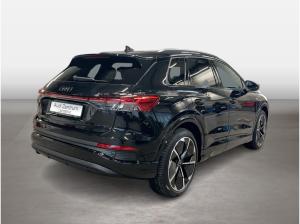 Audi Q4 e-tron Q4 45 e-tron ACC AHK AUT Fernlichtass. LM