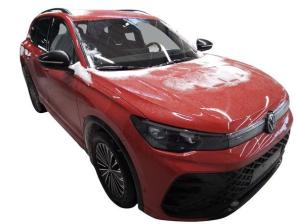 Volkswagen Tiguan R-LINE BLACK HYBRID 1.5TSI NP.71T AHK.AREA-VIEW.HEAD-UP.