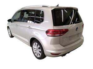 Volkswagen Touran HIGHLINE 2.0TDI DSG ACC.5J-G.AHK.STHZG.KAMERA.PANO.NAVI+VC.LED.4xSHZ