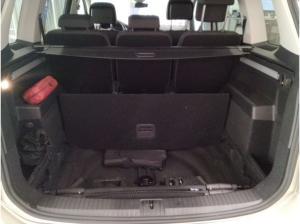 Volkswagen Touran HIGHLINE 2.0TDI DSG ACC.5J-G.AHK.STHZG.KAMERA.PANO.NAVI+VC.LED.4xSHZ