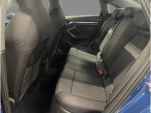 Audi A3 Limousine 30 TFSI S line S tronic NAVI/KAMERA