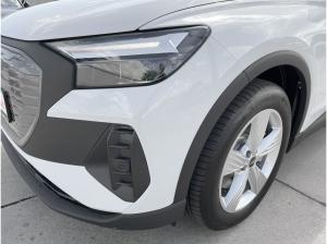 Audi Q4 e-tron Q4 45 e-tron S line Navi LED Kamera