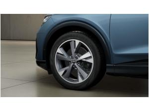Audi Q4 e-tron e-tron S line AHK/LED/RFK/WÄRMEPUMPE/NAV/SH