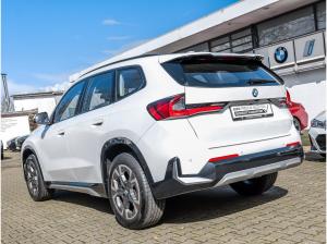 BMW X1 sDrive20i X Line Pano Adapt.LED AHK Komfortz.