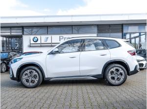 BMW X1 sDrive20i X Line Pano Adapt.LED AHK Komfortz.