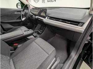 BMW X1 sDrive18i 17  LMR LHZ DA PA RFK Adaptiver LED