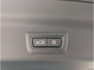 BMW X1 sDrive18i 17  LMR LHZ DA PA RFK Adaptiver LED