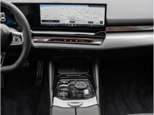 BMW 540 540d xDrive M Sport Pro HUD HK SHZ PANO Standhzg.