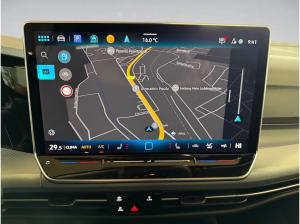 Volkswagen Golf 1.5 eTSI Goal DSG Matrix AHK Navi ACC RFK