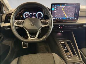 Volkswagen Golf 1.5 eTSI Goal DSG Matrix AHK Navi ACC RFK