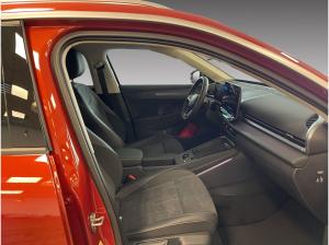 Volkswagen T-Roc 1.5 eTSI DSG Style AHK IQ.Light