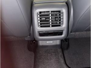 Volkswagen T-Roc 1.5 eTSI DSG Style AHK IQ.Light