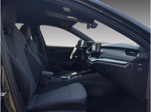 Skoda Octavia Combi Sportline 2,0 TDI DSG *AHK*MATRIX*