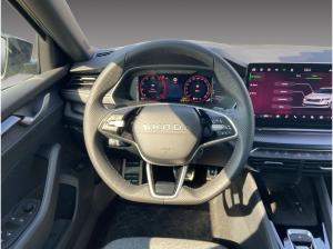 Skoda Octavia Combi Sportline 2,0 TDI DSG *AHK*MATRIX*