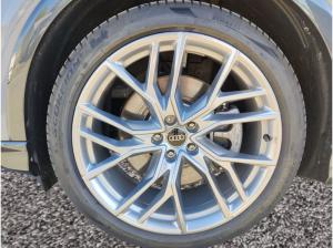 Audi Q4 e-tron 55 quattro S line 77kWh AHK Matrix ACC