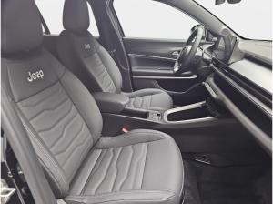 Jeep Avenger AVENGER FÖRDERFÄHIG ELEKTRO SUMMIT MJ26 LEDERSITZE INFOTAINMENT & KOMFORTPAKET