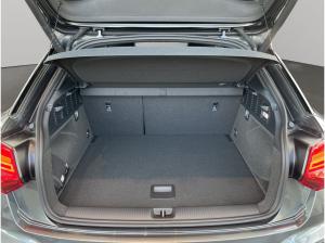 Audi Q2 35 TFSI S line Matrix LED Leder CarPlay RÜ