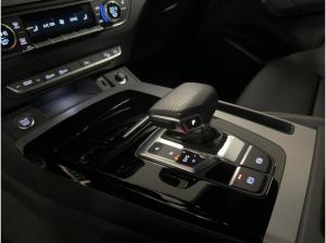 Audi Q5 S line 40 TDI qu.S tr. PDC RFK MATRIX RFK ACC